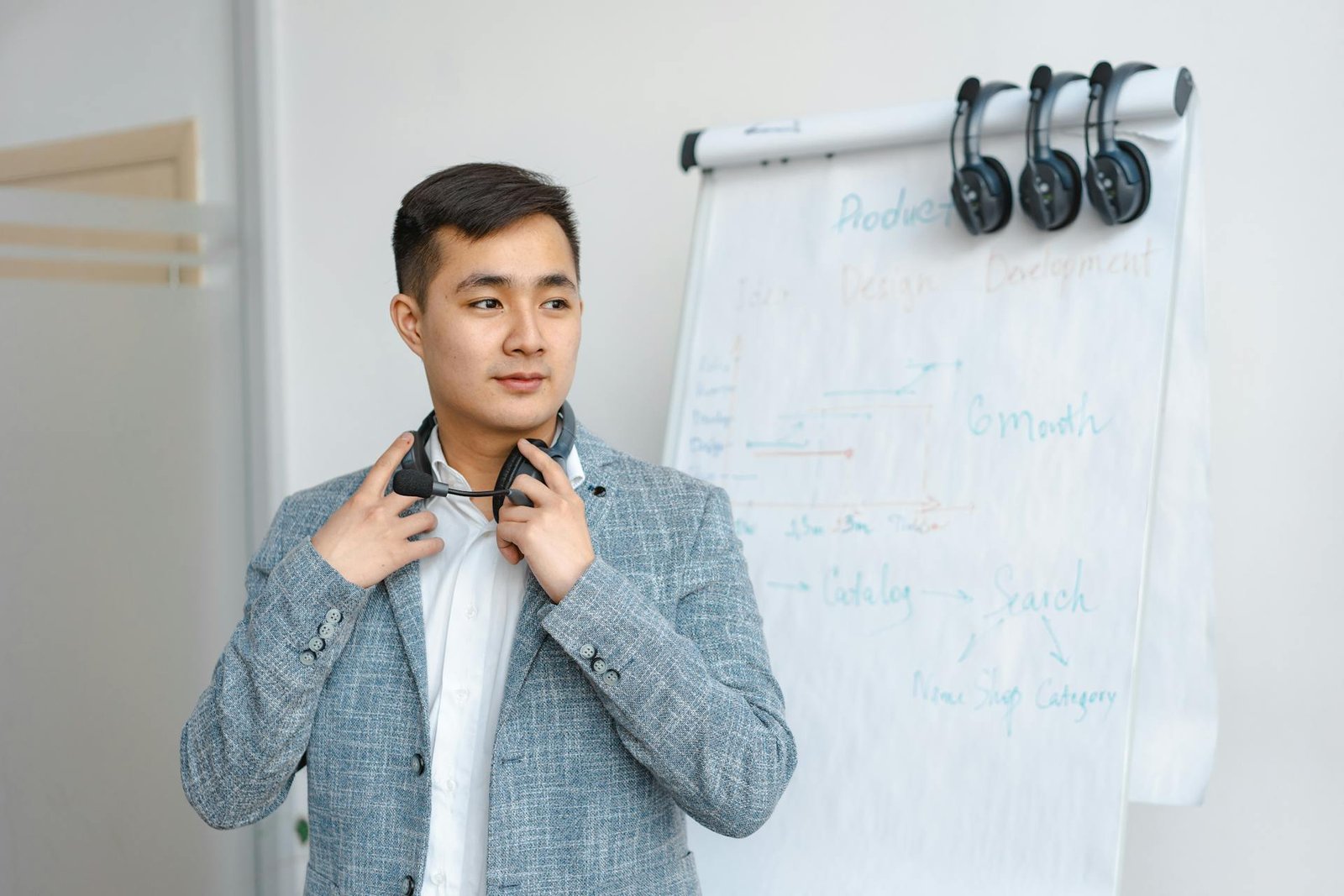 How to Create a Culture of Accountability Without Micromanagement
