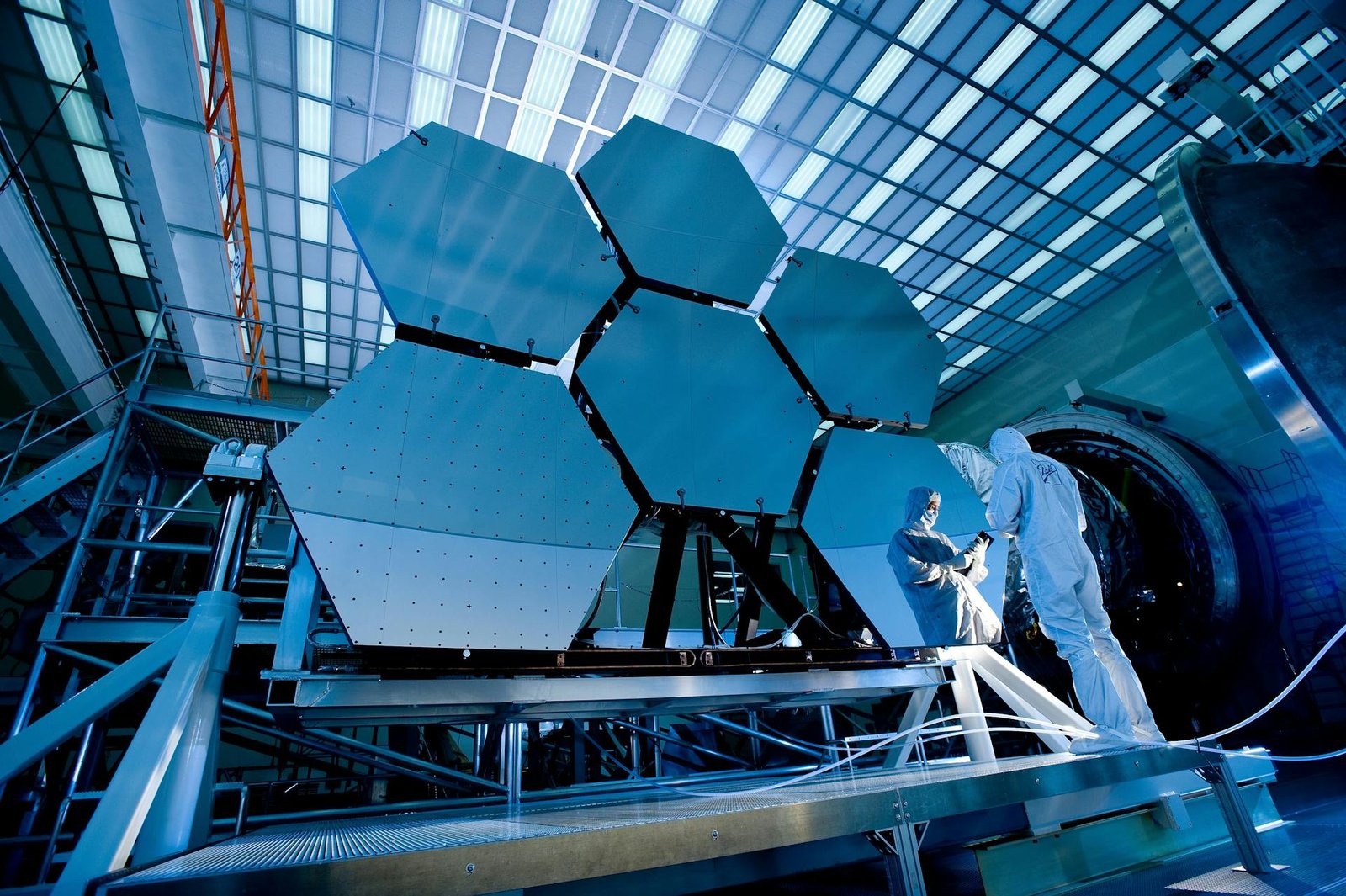 The Key Differences Between Invention and Innovation in Tech
